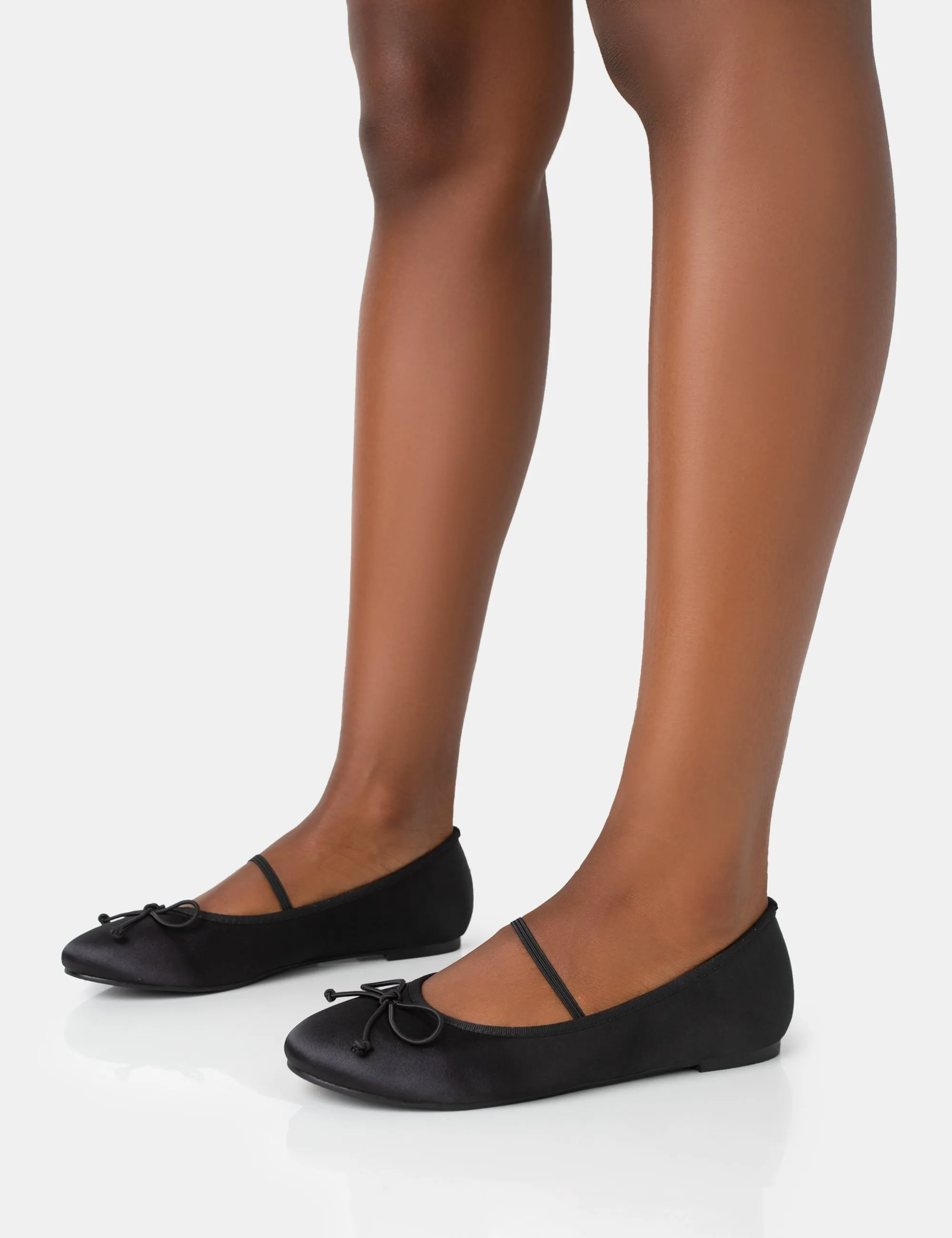 Alexa Black Satin Elasticated Bow Detailed Ballet Flats