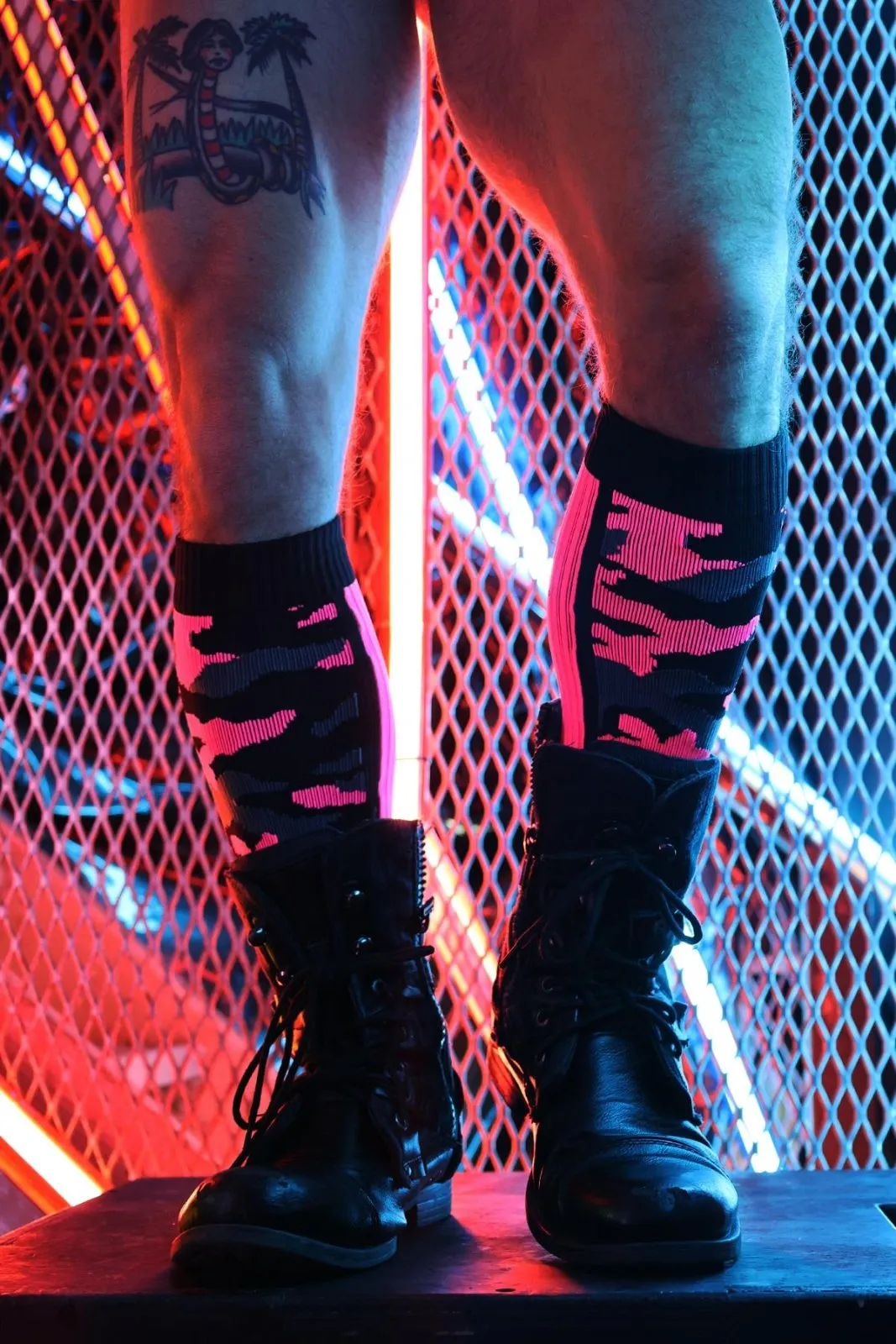 Breedwell Neo Camo Socks, Neon Pink