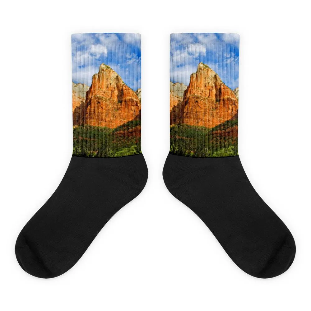 Red Rocks Socks